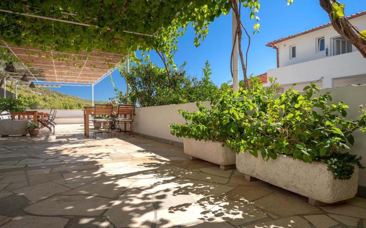 Pansion Marjan Otel Zavala Dış mekan fotoğraf
