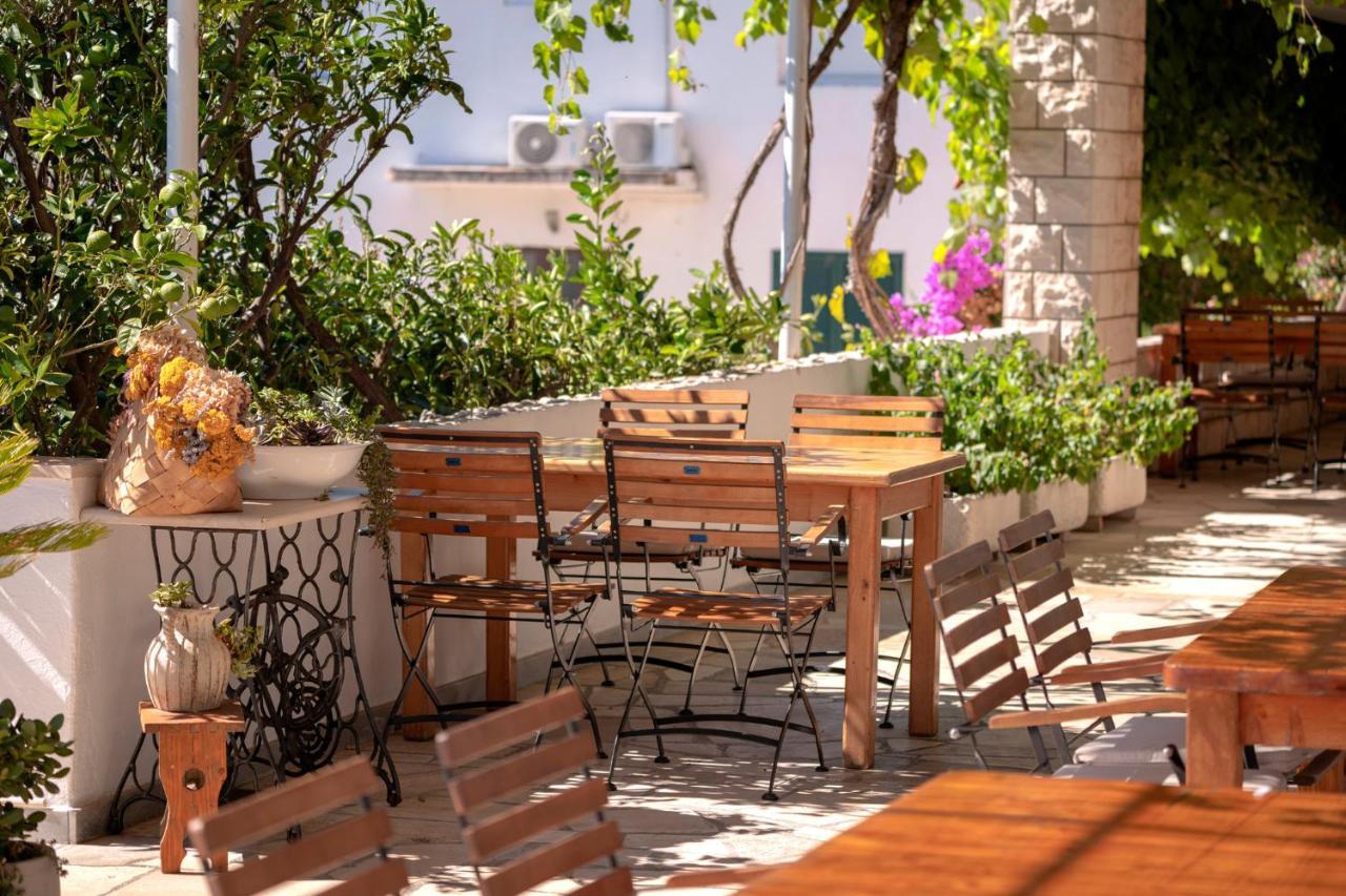 Pansion Marjan Otel Zavala Dış mekan fotoğraf