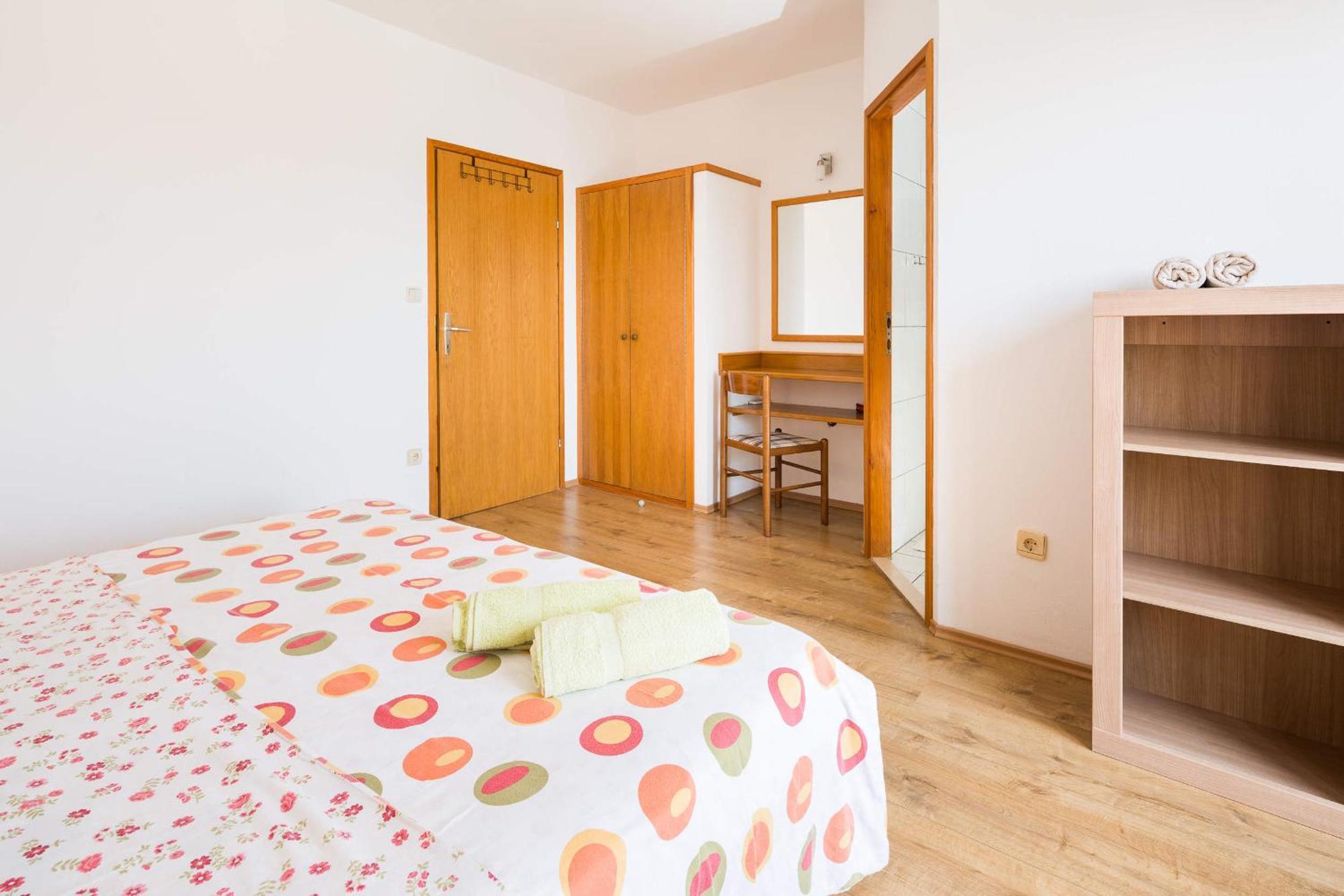 Pansion Marjan Otel Zavala Oda fotoğraf