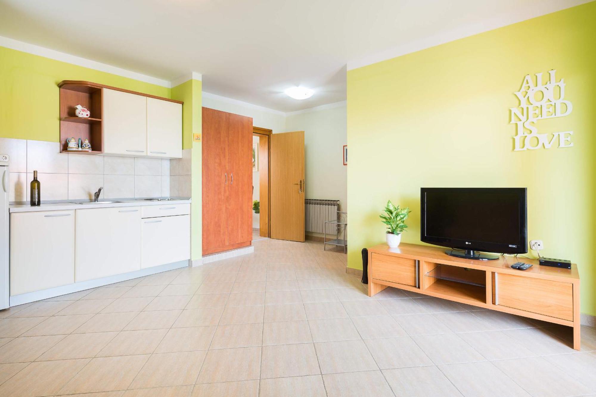 Pansion Marjan Otel Zavala Oda fotoğraf