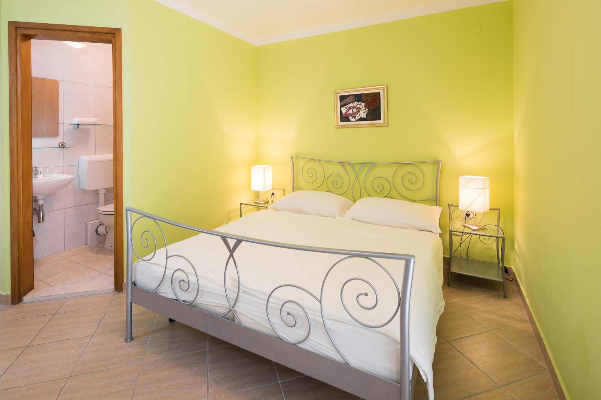 Pansion Marjan Otel Zavala Oda fotoğraf